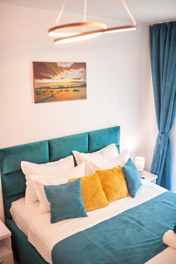 Sun Fantasea Apartment Spa N Pool Beach Resort นาโวดาริ ภายนอก รูปภาพ